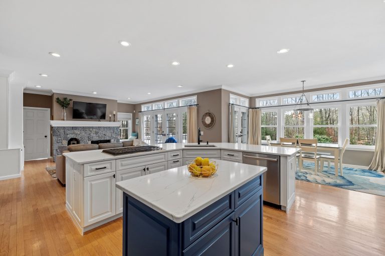 closeup-shot-modern-kitchen-with-white-dark-blue-interior-design-768x512 (1)